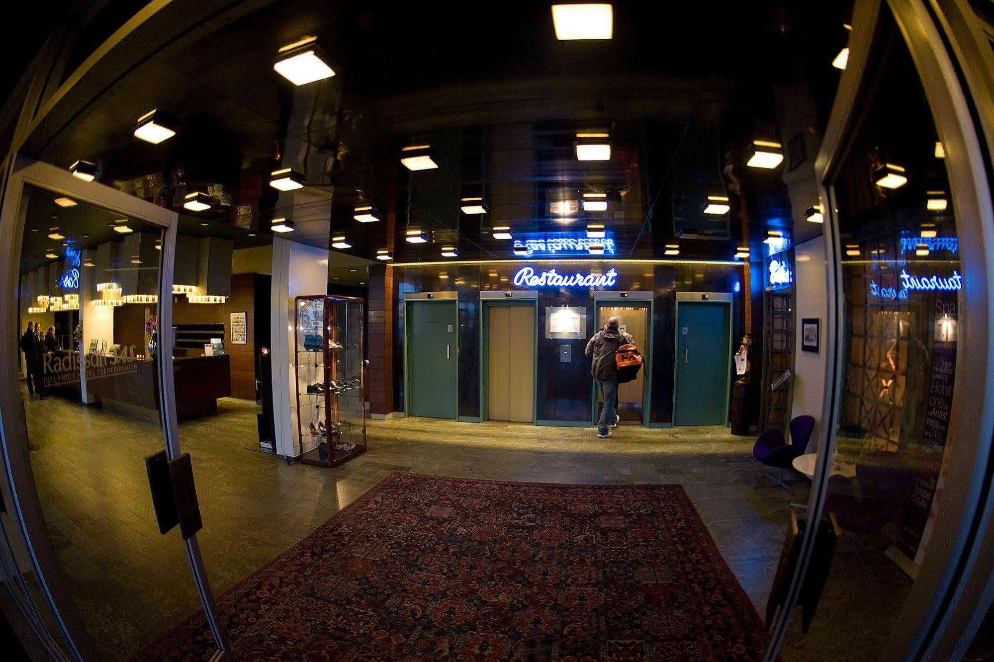 Harbour Living By Jutlandia - Hostel Style Frederikshavn Bagian luar foto